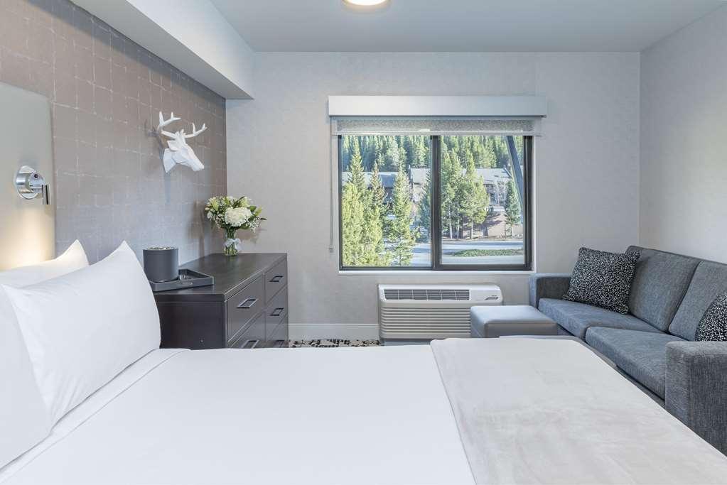 Cambria Copper Mountain Hotel *